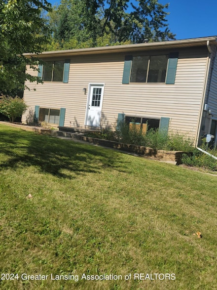 2532 Tomlinson Rd, Mason, MI 48854