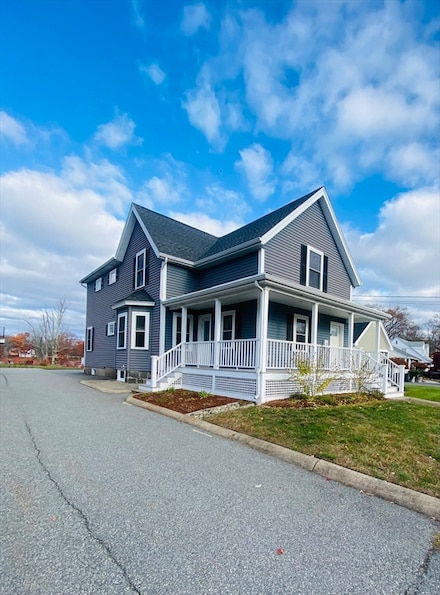253 Lynn St, Peabody, MA 01960