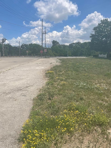 2946 N River Rd, River Grove, IL 60171