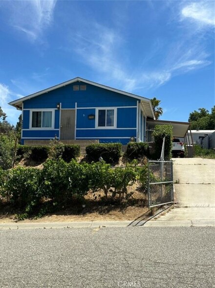 17169 Pinon Dr, Perris, CA 92570
