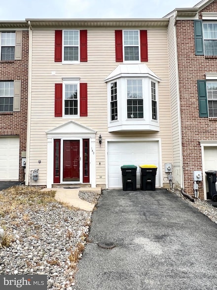 140 Steven Ln, Wilmington, DE 19808