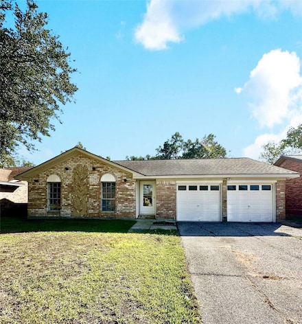 5407 Shirley St, Baytown, TX 77521