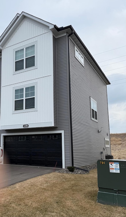 13391 Territorial Cir N, Maple Grove, MN 55369