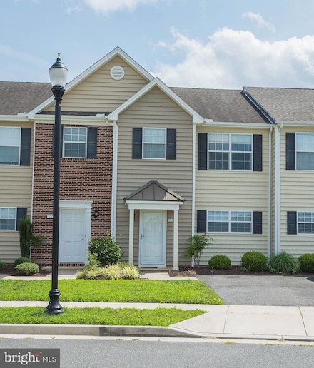 1142 Fairview Ln, Salisbury, MD 21801