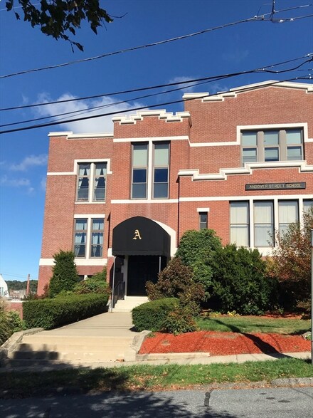 25 Andover St Unit F3, Worcester, MA 01606