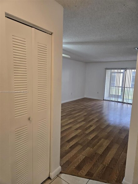 2257 SW 80th Terrace, Miramar, FL 33025