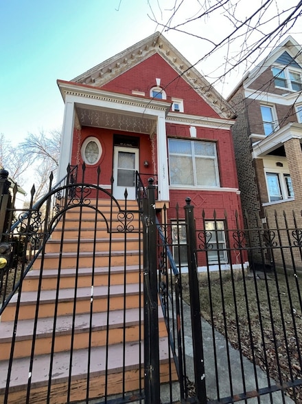 2839 S Karlov Ave, Chicago, IL 60623