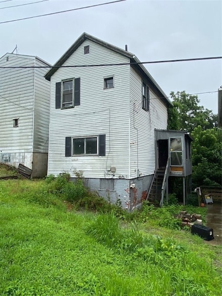 3012 Cronemeyer St, McKeesport, PA 15132