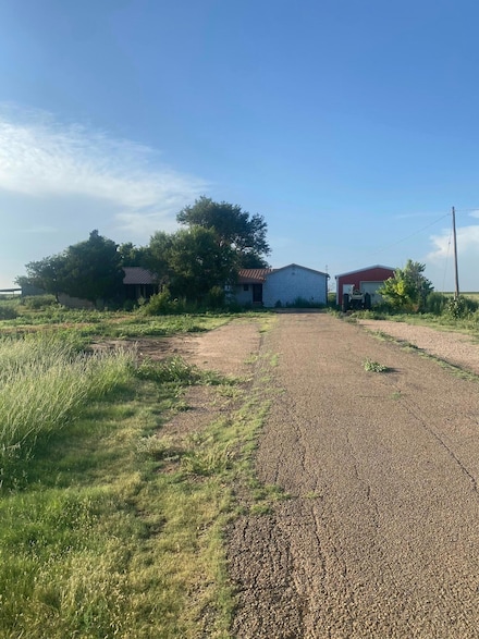 1381 Fm 293 Rd, Panhandle, TX 79068