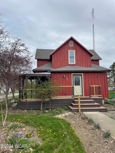 208 W Main St, Pandora, OH 45877