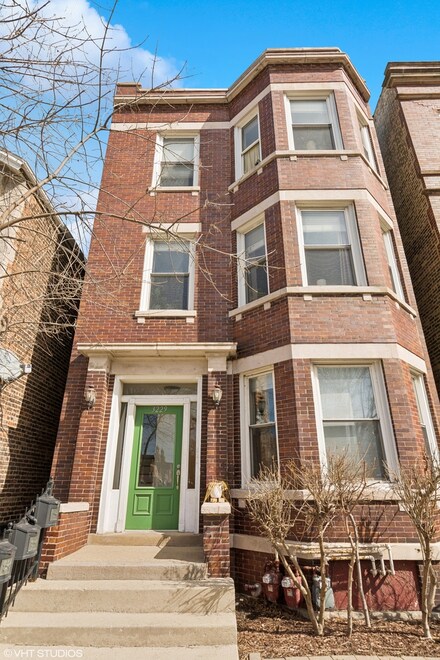 3229 S Lituanica Ave Unit 2, Chicago, IL 60608
