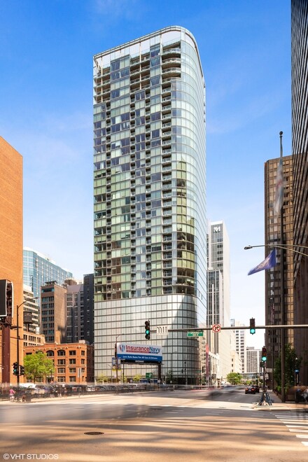 600 N Fairbanks Ct Unit 3505, Chicago, IL 60611