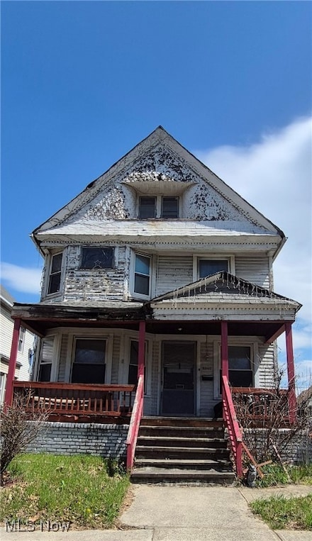 2201 E 36th St, Cleveland, OH 44115