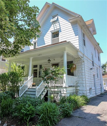 123 Alliance Ave, Rochester, NY 14620
