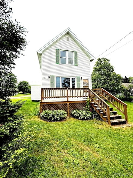 44068 7th Ave, Atlantic Mine, MI 49905