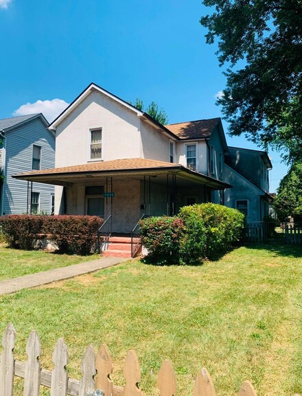 1892 Denune Ave Unit 1892-1892 1/2, Columbus, OH 43211