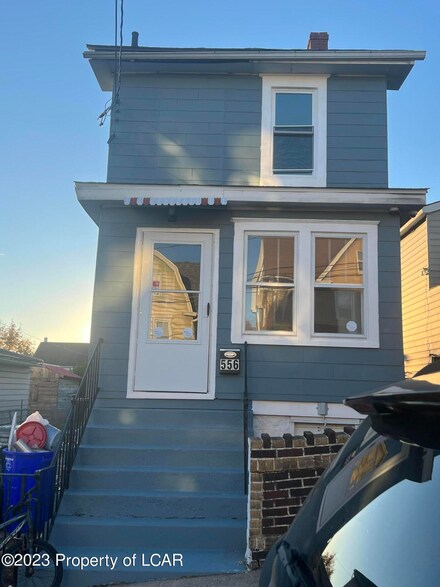 556 Carson St, Hazleton, PA 18201