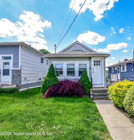 422 Crystal Ave, Staten Island, NY 10314