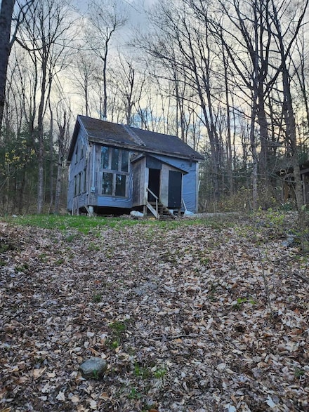 294 Phillips Hill Rd, West Halifax, VT 05358