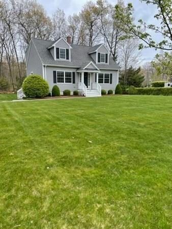 22 Station St, Attleboro, MA 02703