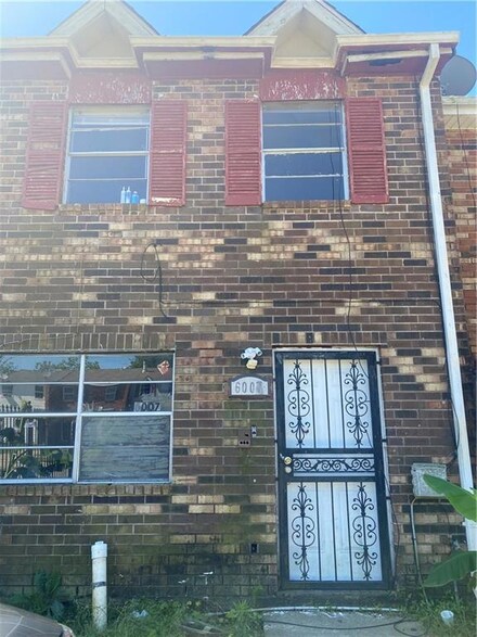 6007 Boeing St, New Orleans, LA 70126