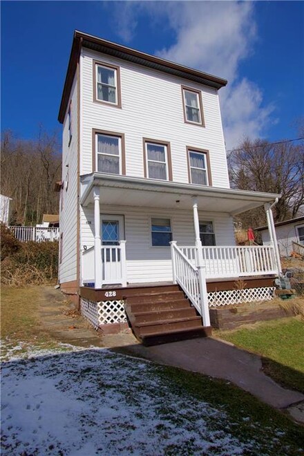 428 Center Ave, Jim Thorpe, PA 18229