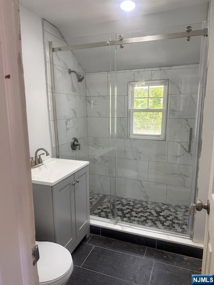 10 Christopher Ct Unit 2, Lodi, NJ 07644