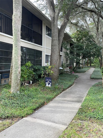 6010 Laketree Ln Unit L, Temple Terrace, FL 33617