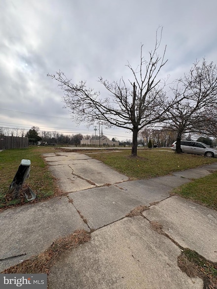 441-443 Afton Dr, Salem, NJ 08079