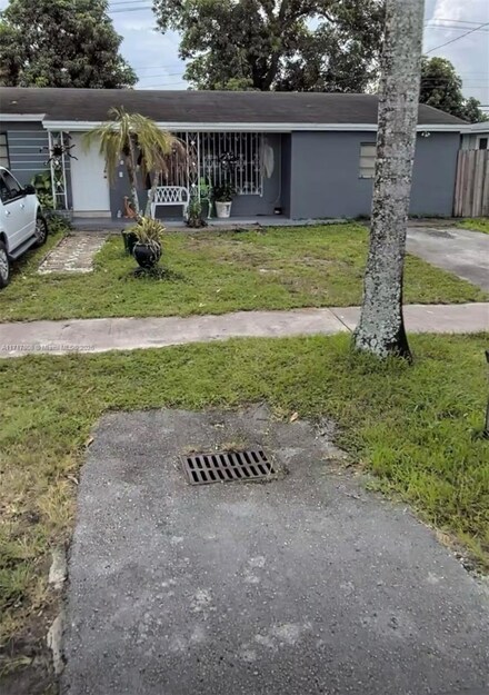 4410 NW 173rd Dr, Miami Gardens, FL 33055
