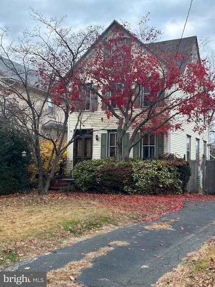 6555 Maple Ave, Pennsauken, NJ 08109