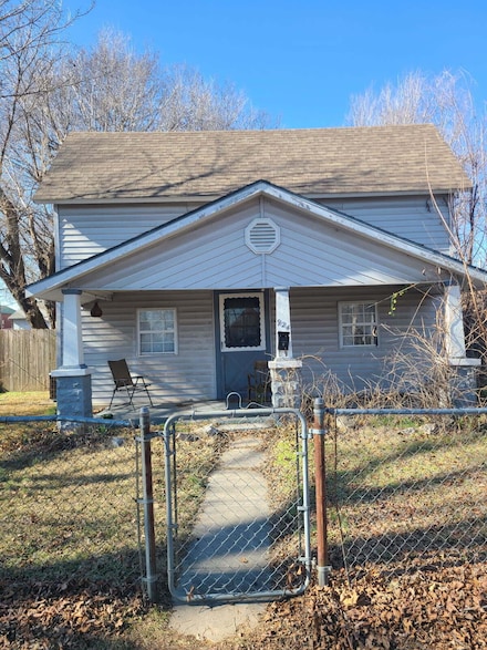 924 S Picher Ave, Joplin, MO 64801