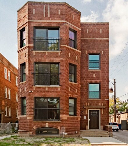 6344 N Artesian Ave Unit G, Chicago, IL 60659