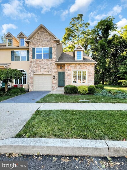 112 Lantern Ct Unit 31, Yardley, PA 19067