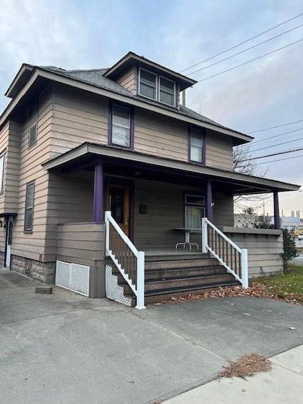 100 Mckinley Ave, Endicott, NY 13760