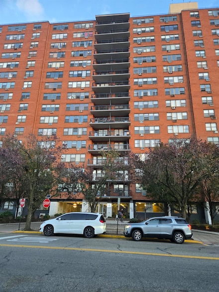 500 Central Ave Unit 1606, Union City, NJ 07087