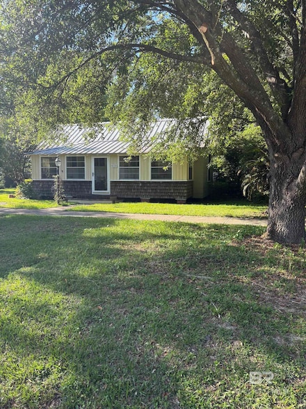216 W Orange Ave, Foley, AL 36535