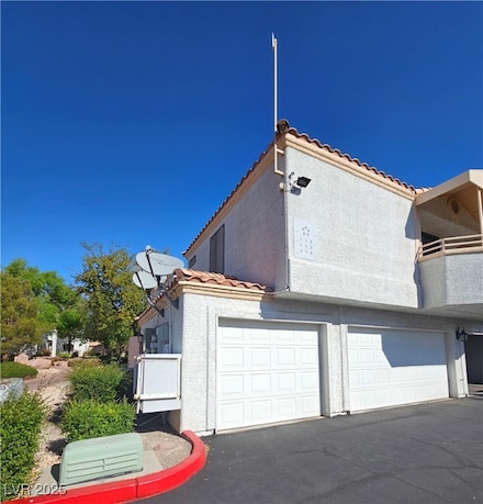 8452 Boseck Dr Unit 216, Las Vegas, NV 89145
