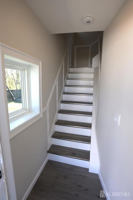 39 Hooker St Unit 2, Jamesburg, NJ 08831