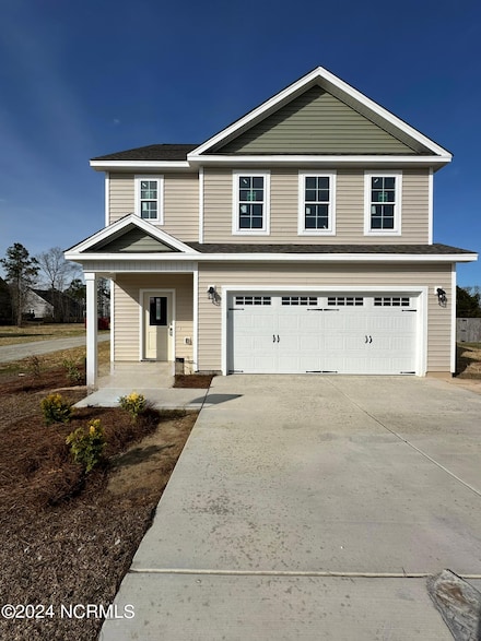 513 Poults Dr, Richlands, NC 28574