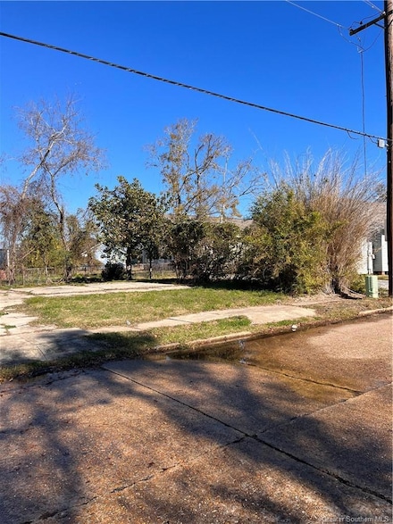 817 Pine St, Lake Charles, LA 70601