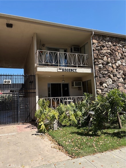 919 N Minter St Unit G, Santa Ana, CA 92701