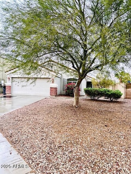 23792 W Pecan Ct, Buckeye, AZ 85326