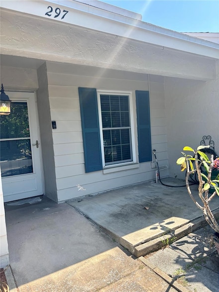 297 Rogers Ct, Safety Harbor, FL 34695