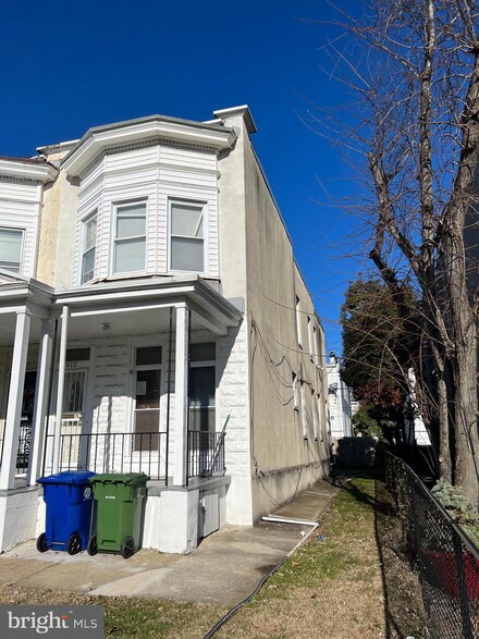612 Cator Ave, Baltimore, MD 21218