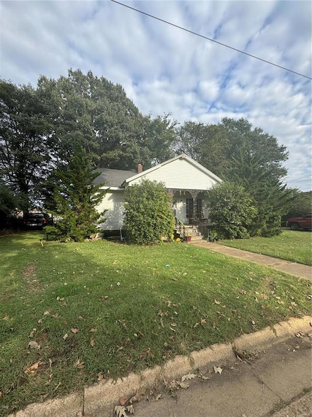 600 S Main St, Kennett, MO 63857