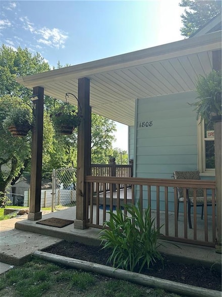 1808 Bellevue St, Saint Joseph, MO 64505