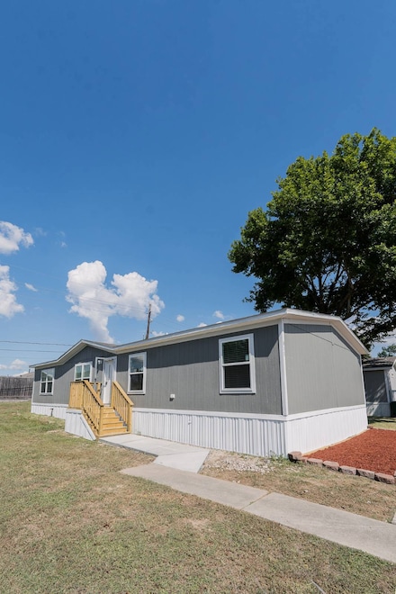 815 Gregs Way, Huffman, TX 77336