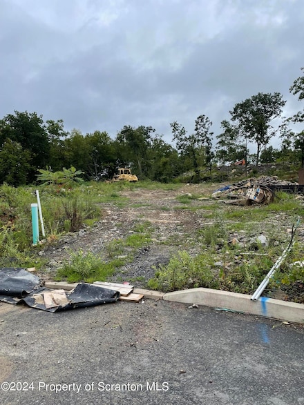 LOT #6 Railroad St, Moosic, PA 18507