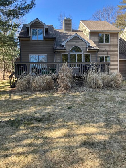 12 Bluff Rd Unit 2, Yarmouth, ME 04096